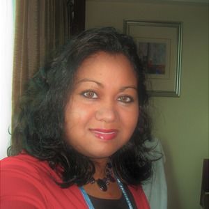 Meet your Posher, Crystal lina